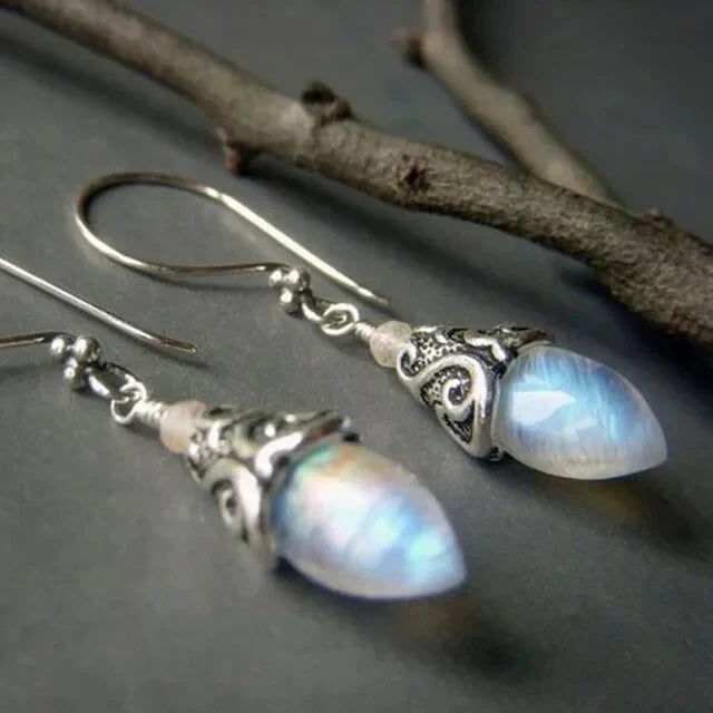 Boucles d'oreilles antiques en pierre de lune | Or blanc